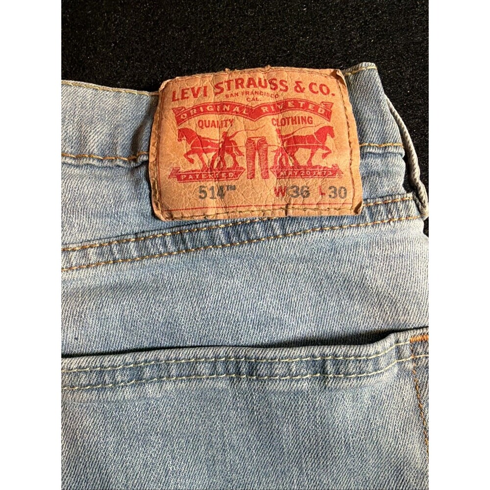 Levi's 514 Men's Jeans 36x30 Light Wash Blue Straight Leg Fit Denim Regular-211
